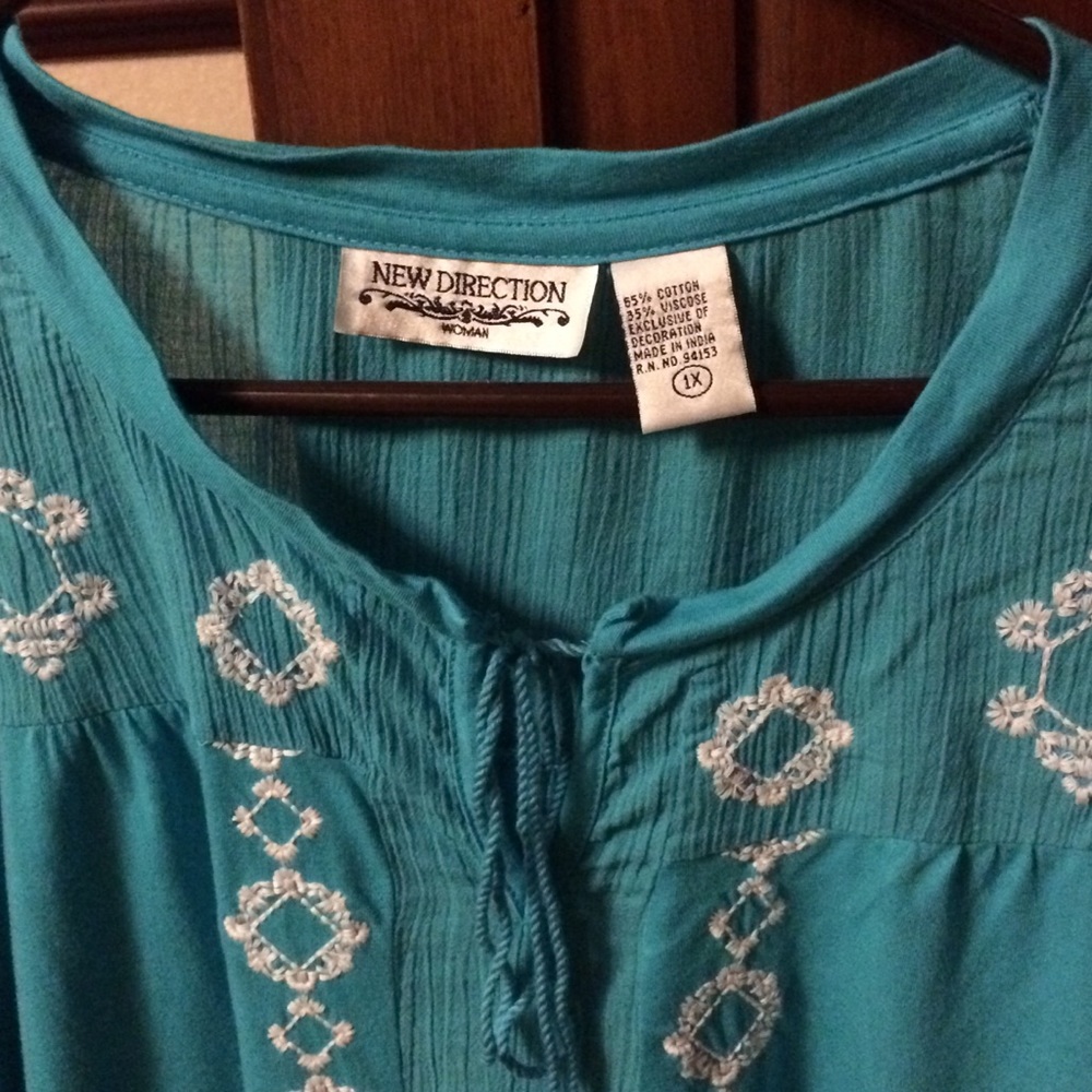 Bohemian turquoise top - Picture 2 of 5